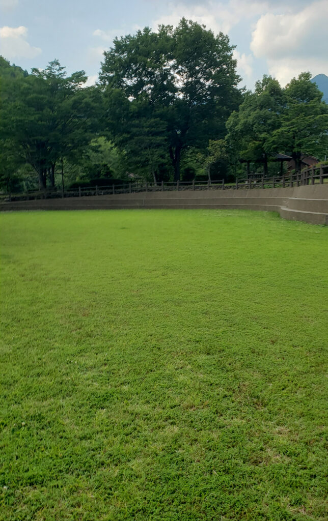 棚田親水公園の広場